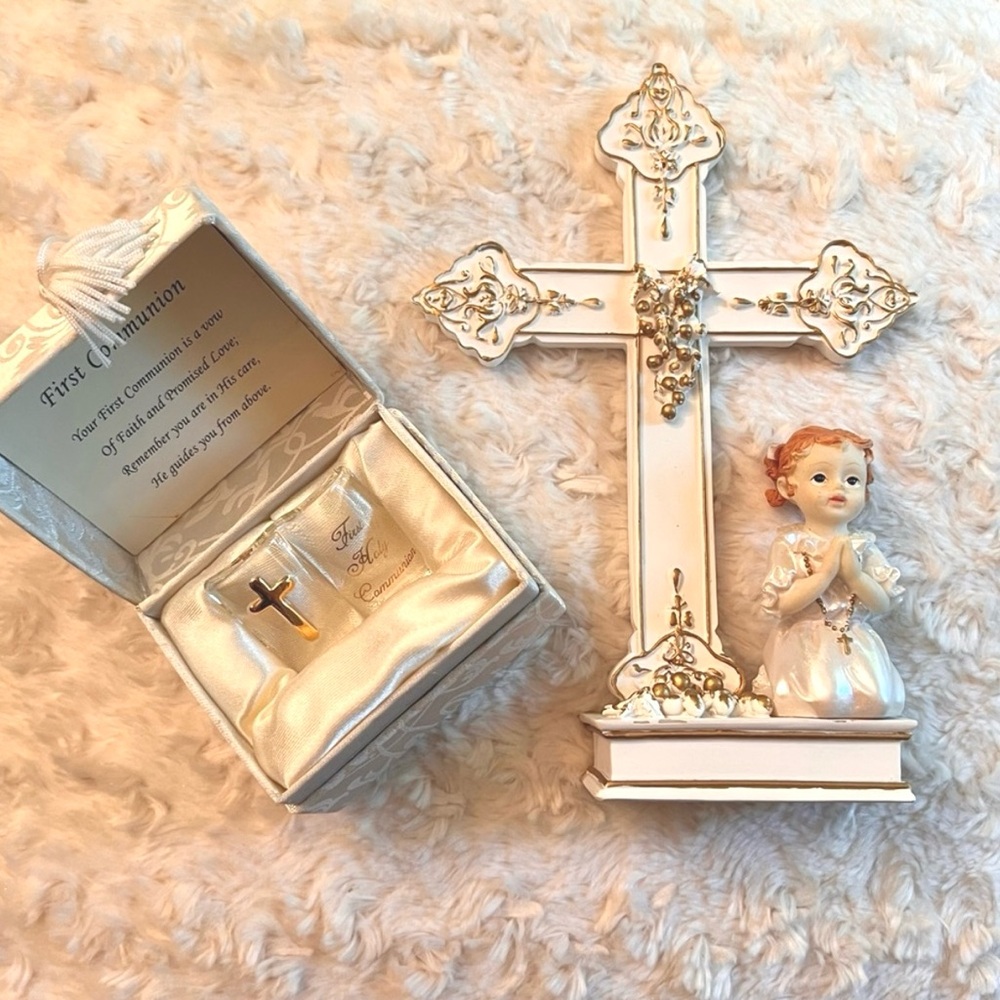 Set- First Communion~Cross with Girl & Glass Bible with Giftbox